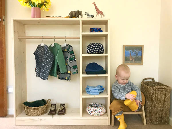 montessori closet