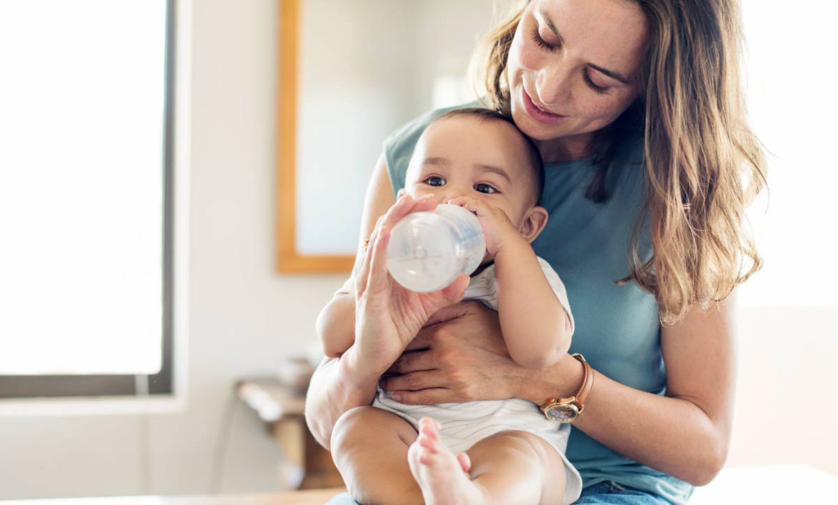 How To Stop Breastfeeding: 5 Tips For Weaning Your Baby And Stopping ...